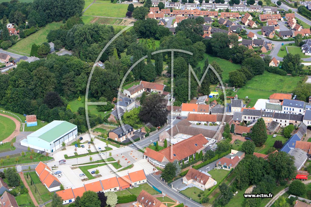 Photo arienne de Avesnes-le-Comte
