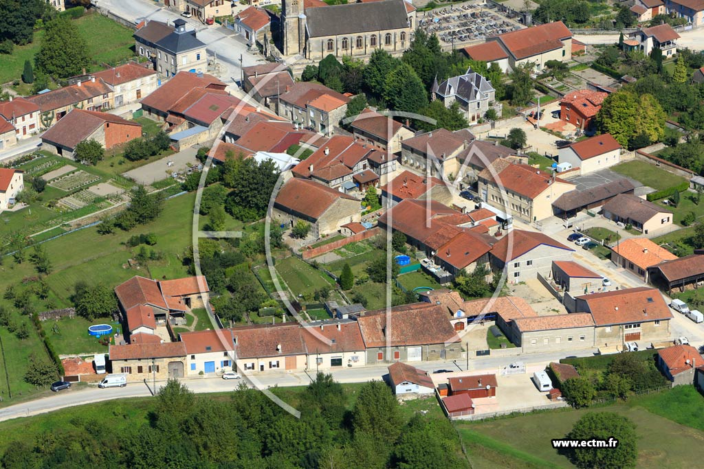 Photo arienne de Neuville-sur-Ornain