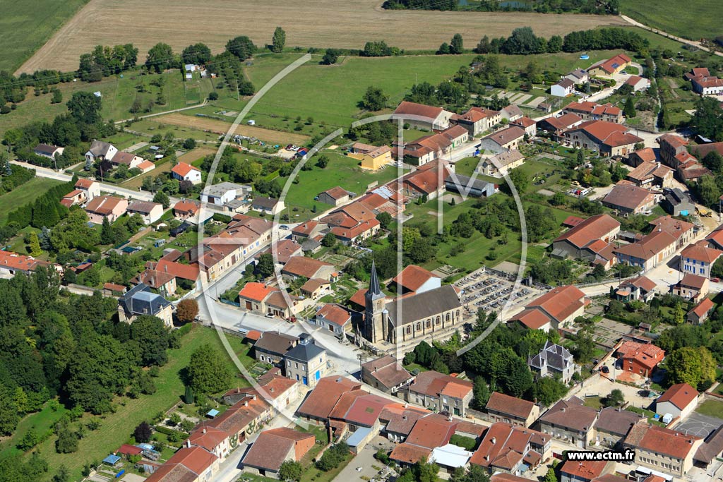 Photo arienne de Neuville-sur-Ornain