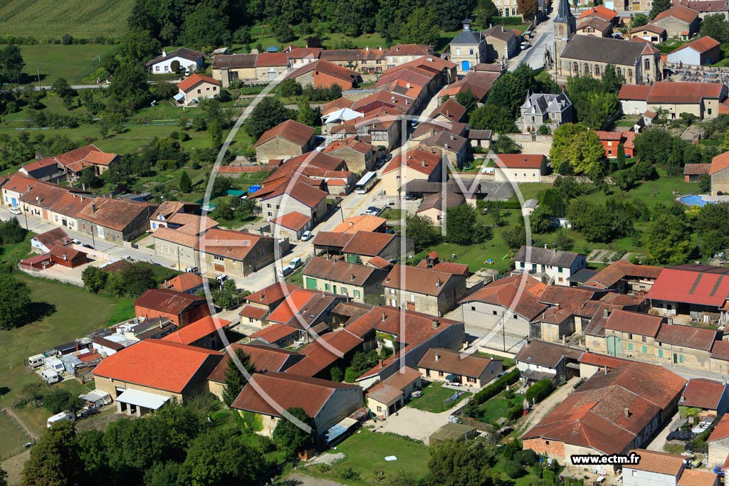 Photo arienne de Neuville-sur-Ornain