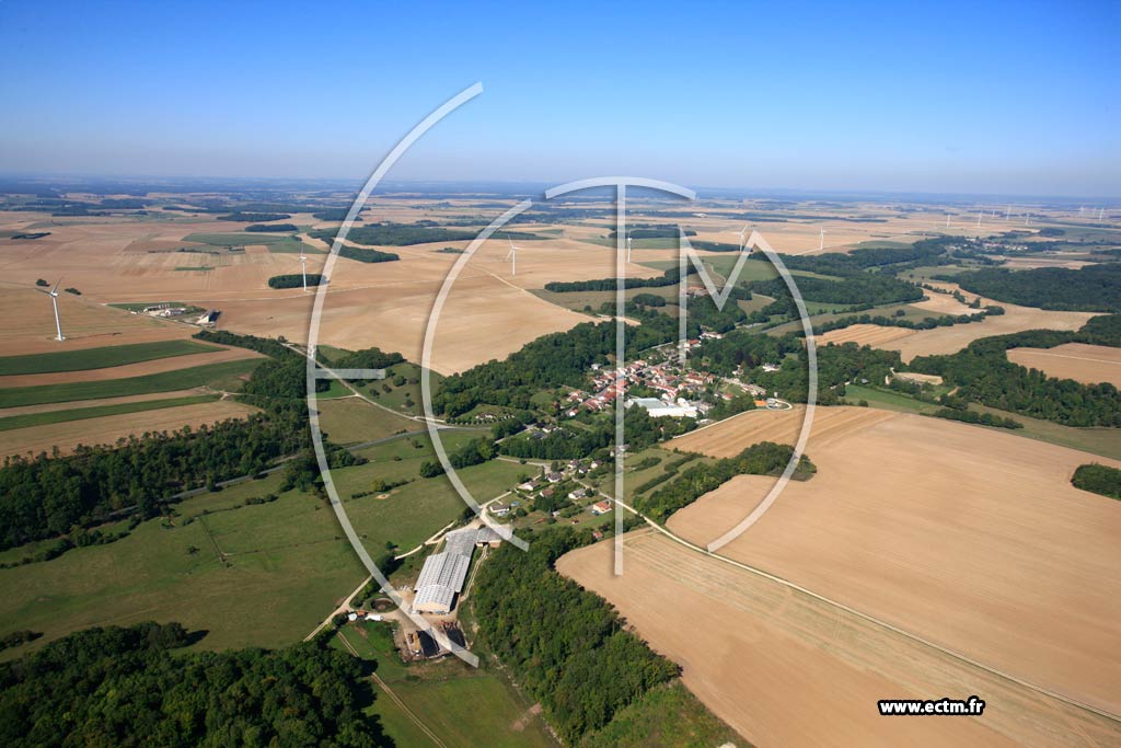 Photo arienne de Raival (Rosnes)