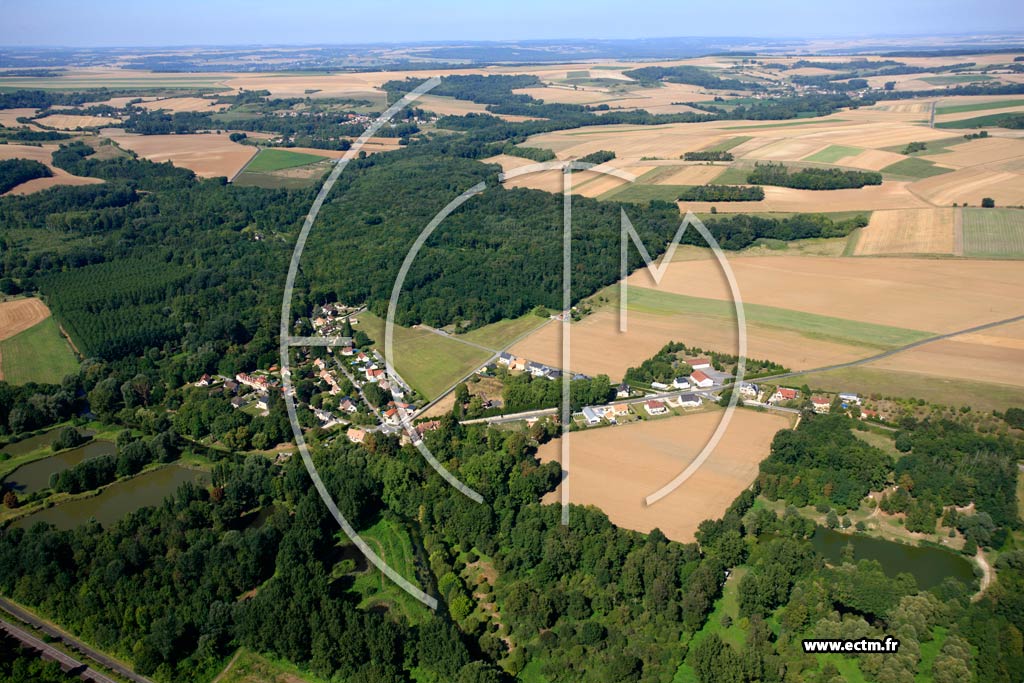 Photo arienne de Montigny-sur-Vesle (Les Vantaux)