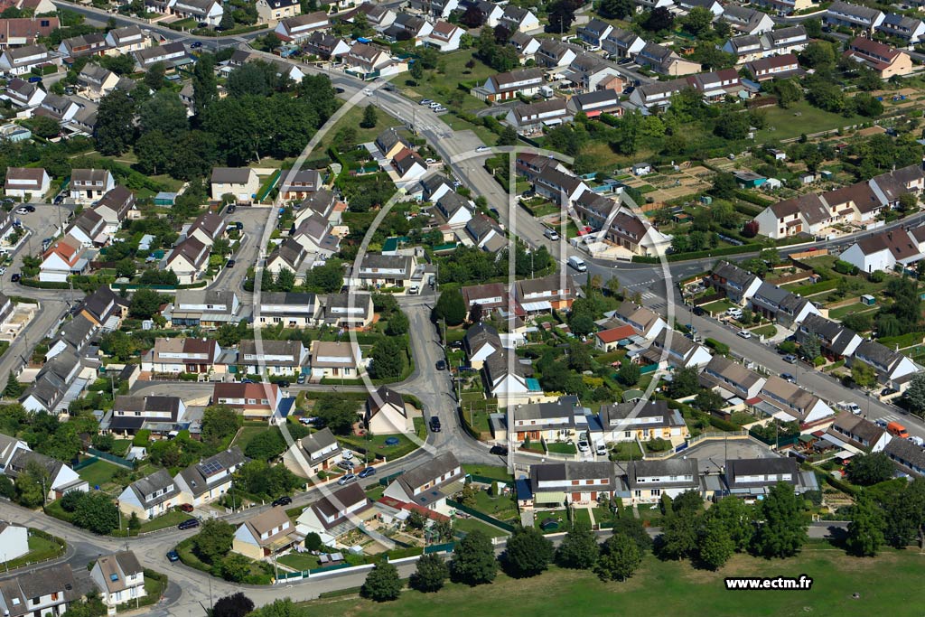 Photo arienne de Chlons-en-Champagne (Grvires)