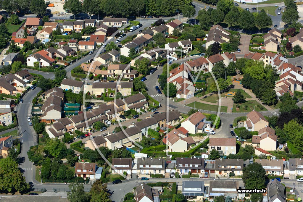 Photo arienne de Chlons-en-Champagne (Grvires)