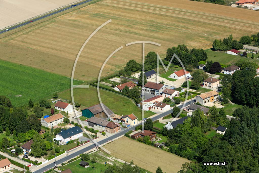 Photo arienne de Courtisols (La Maison Neuve)