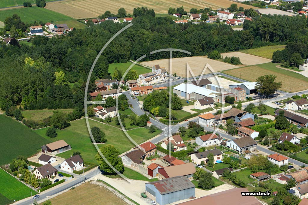 Photo arienne de Courtisols (Saint-Memmie)