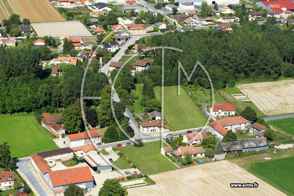 Photo arienne de Courtisols (Saint-Memmie)
