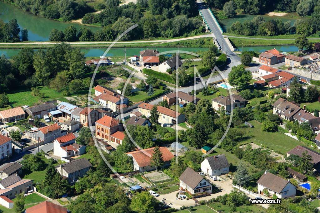 Photo arienne de La Chausse-sur-Marne