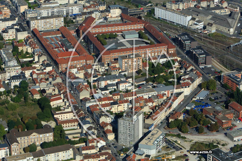 Photo arienne de Reims (Mont d'Arne)