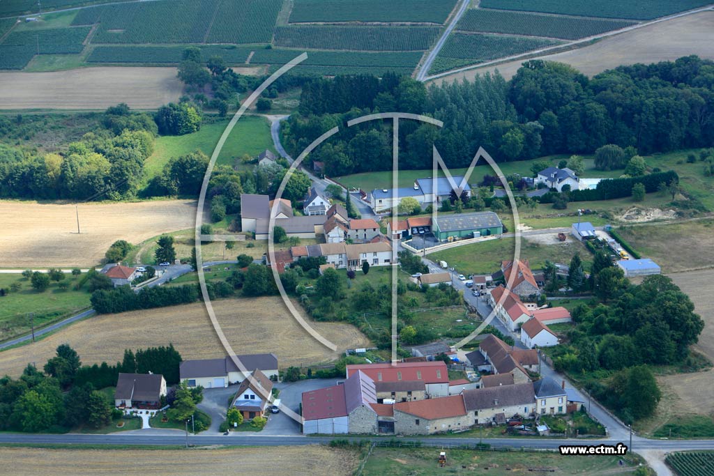 Photo arienne de Dormans (Chapelle de la Marne)