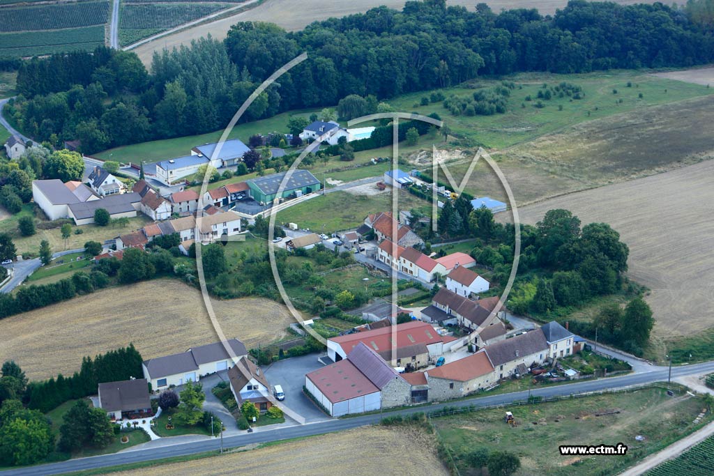 Photo arienne de Dormans (Chapelle de la Marne)