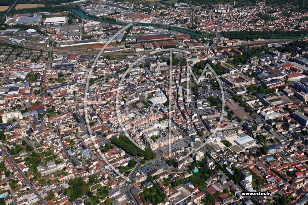 Photo arienne de pernay (Centre-Ouest)