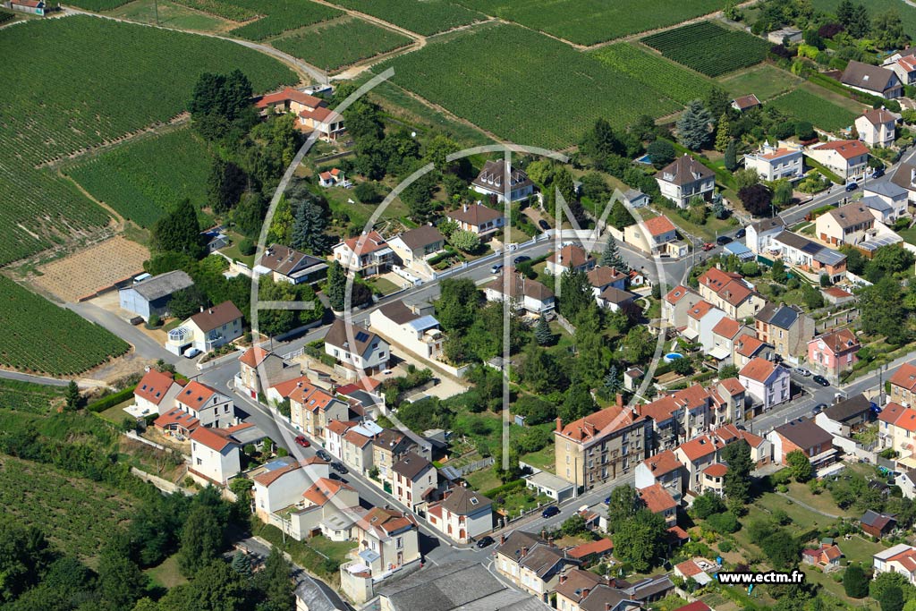 Photo arienne de pernay (Cteau Nord-Ouest)