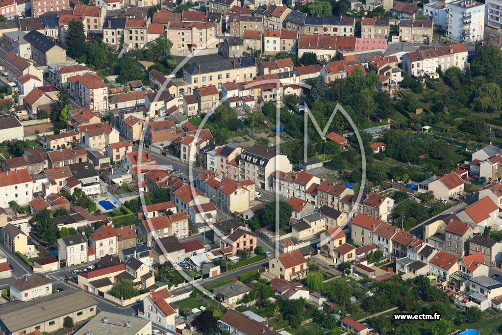 Photo arienne de pernay (La Villa)