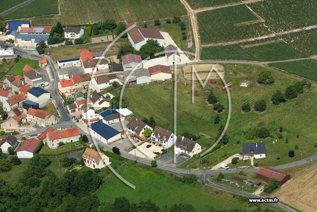 Photo arienne de Festigny (Le Mesnil-le Huttier)