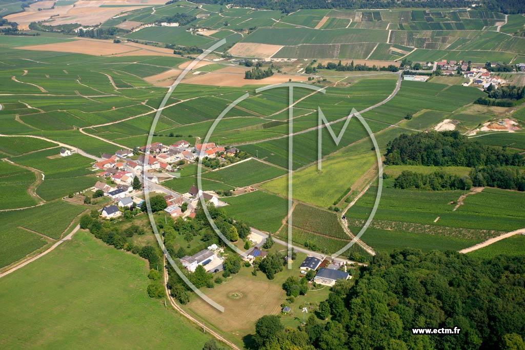 Photo arienne de Grauves (Montgrimaux)
