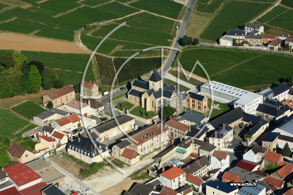 Photo arienne de Le Mesnil sur Oger