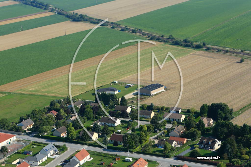 Photo arienne de Livry Louvercy (Louvercy)