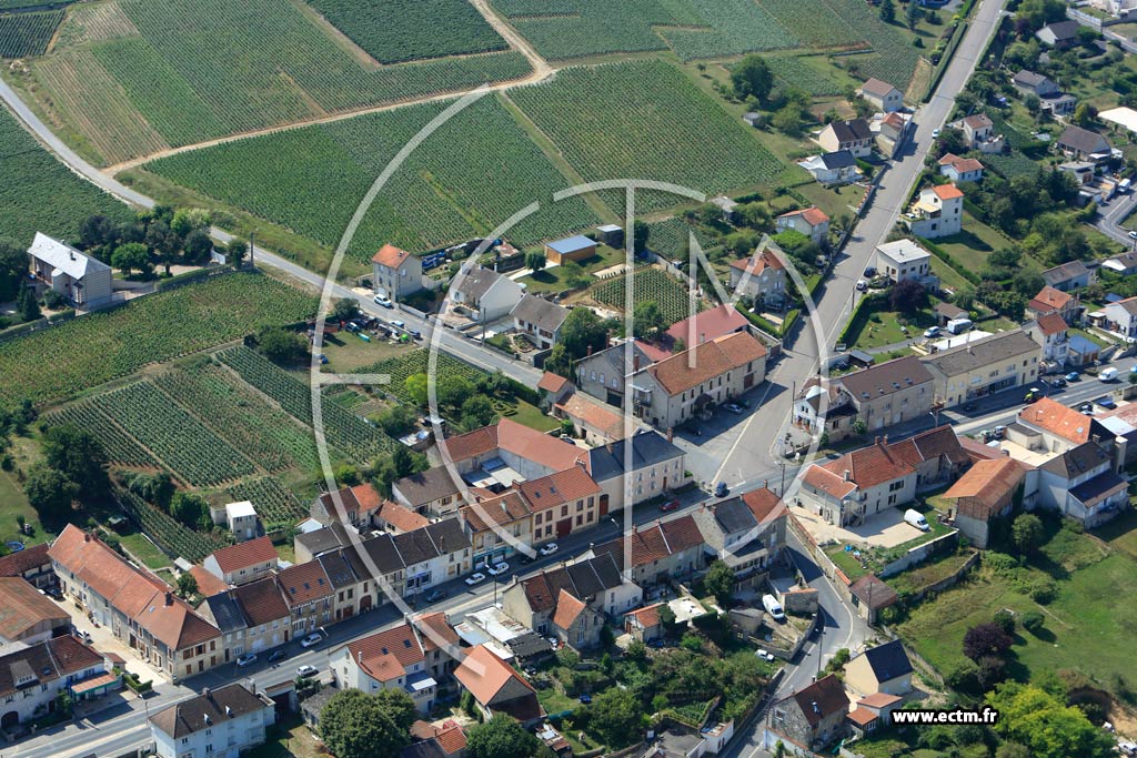 Photo arienne de Mareuil le Port