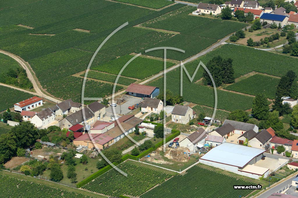 Photo arienne de Mareuil le Port (Cerseuil)