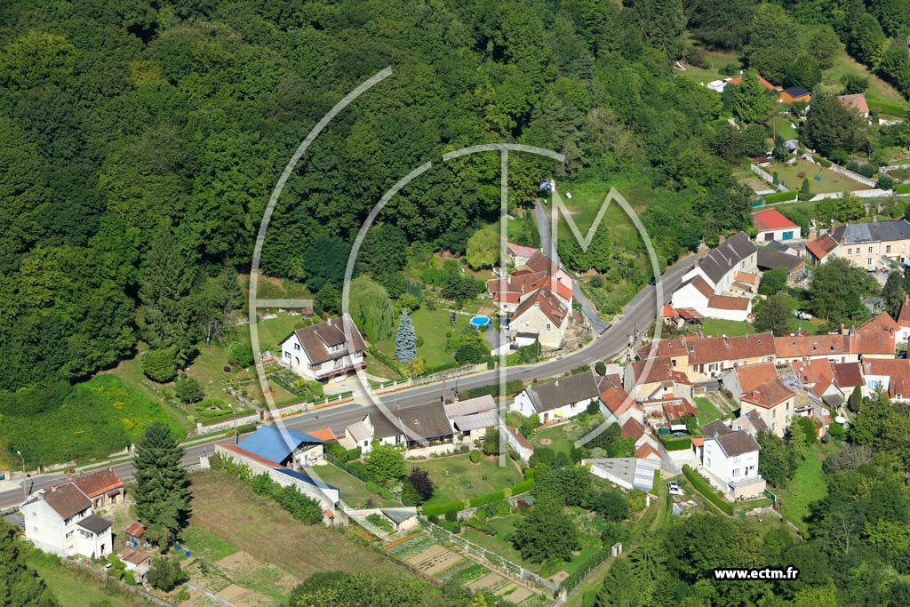 Photo arienne de Orbais-l'Abbaye