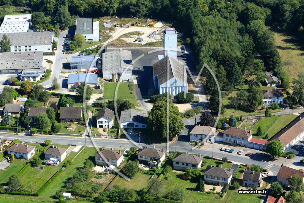 Photo arienne de Orbais-l'Abbaye