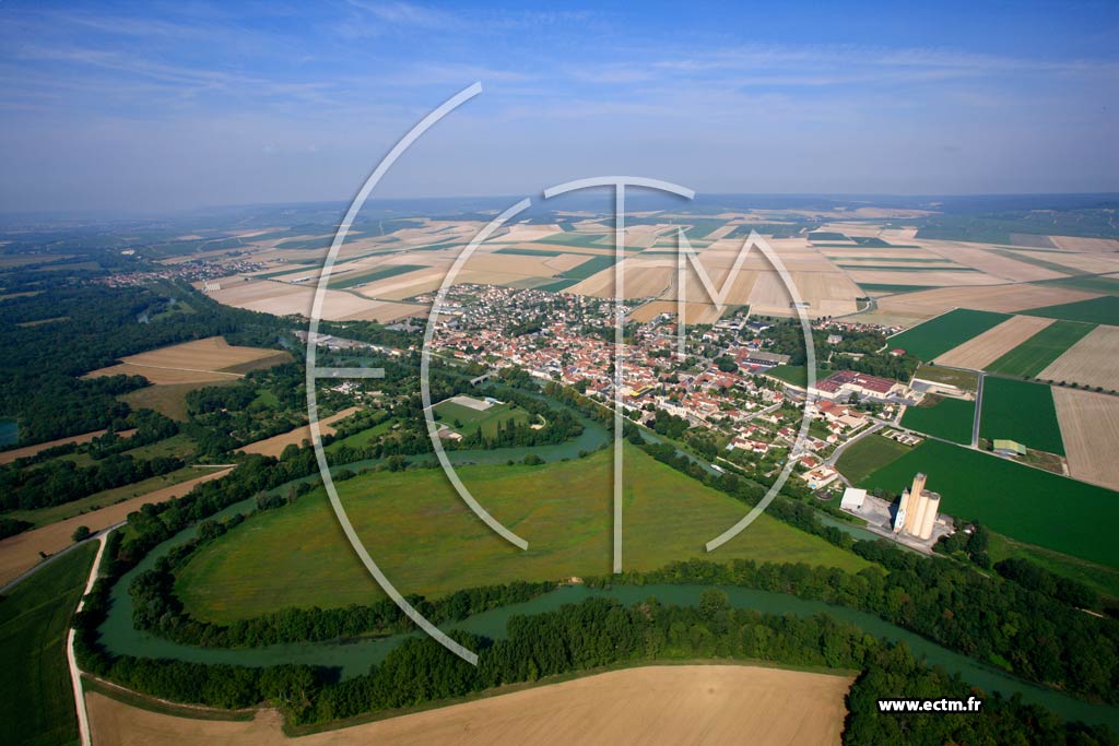 Photo arienne de Tours-sur-Marne