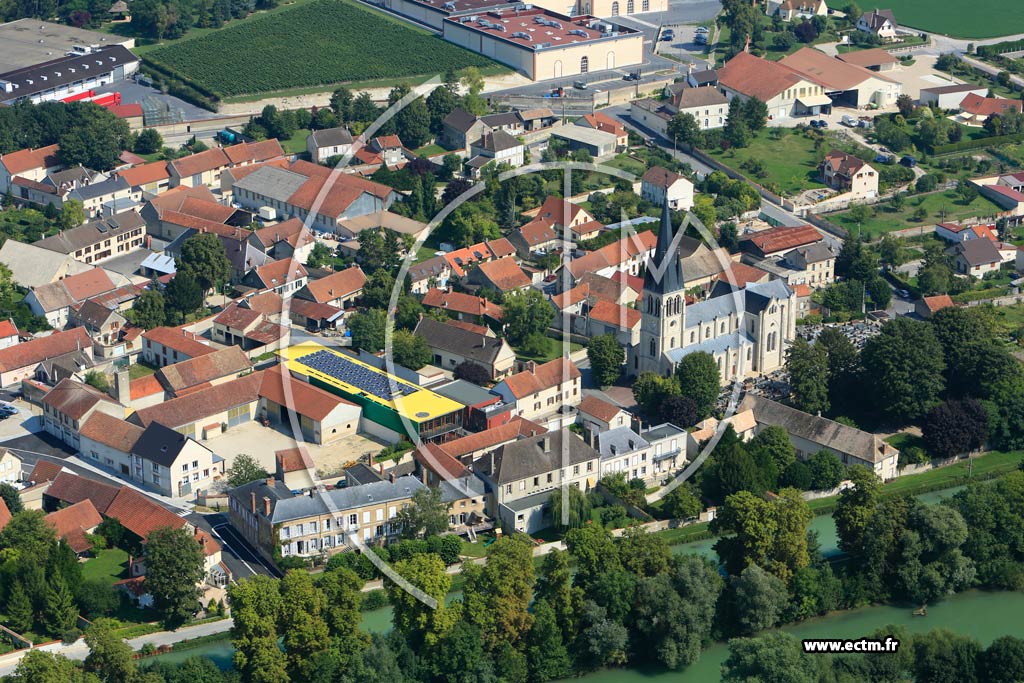 Photo arienne de Tours-sur-Marne