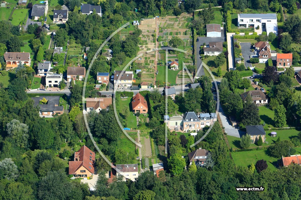 Photo arienne de Cambrai (Quartier de la Digue du Canal)