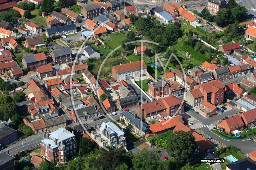 Photo arienne de Iwuy (Quartier de la Rue Jean Jaurs)