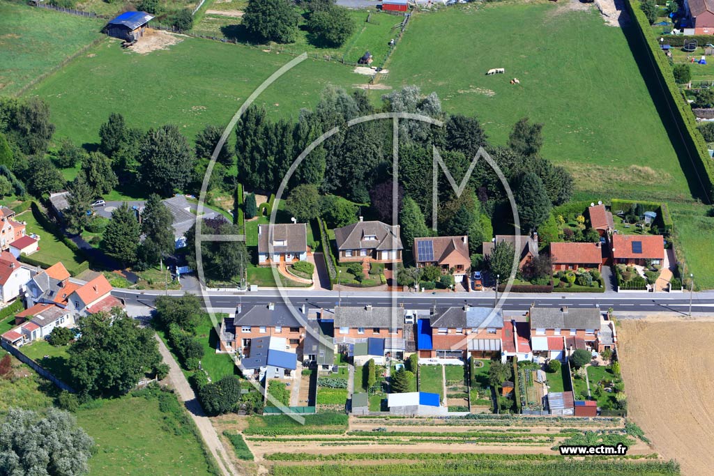 Photo arienne de Rieux-en-Cambrsis