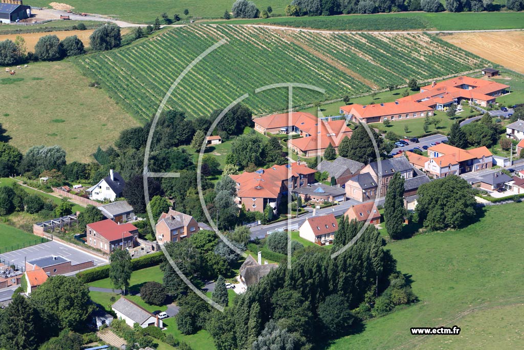 Photo arienne de Rieux-en-Cambrsis