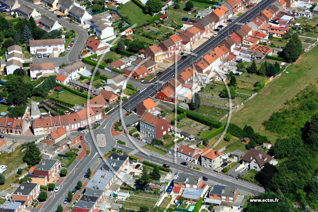 Photo arienne de Auby (Quartier du Collge Victor Hugo)