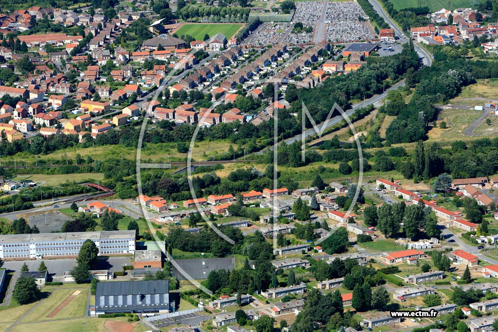 Photo arienne de Mricourt (Quartier de la Rue Pierre Simon)