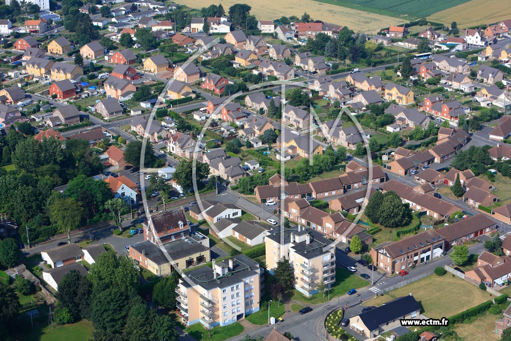 Photo arienne de Nux-les-Mines (Quartier des Marchaux et des Ecrivains)