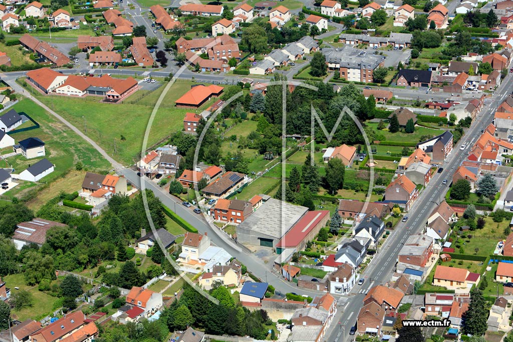 Photo arienne de Ostricourt (Quartier de l'Eglise)