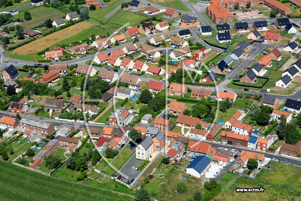 Photo arienne de Ostricourt (Quartier de l'Eglise)