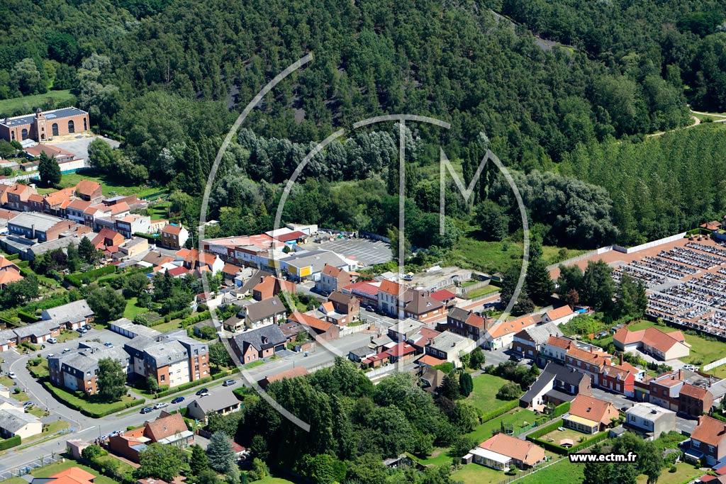 Photo arienne de Ostricourt (Quartier de l'Eglise)