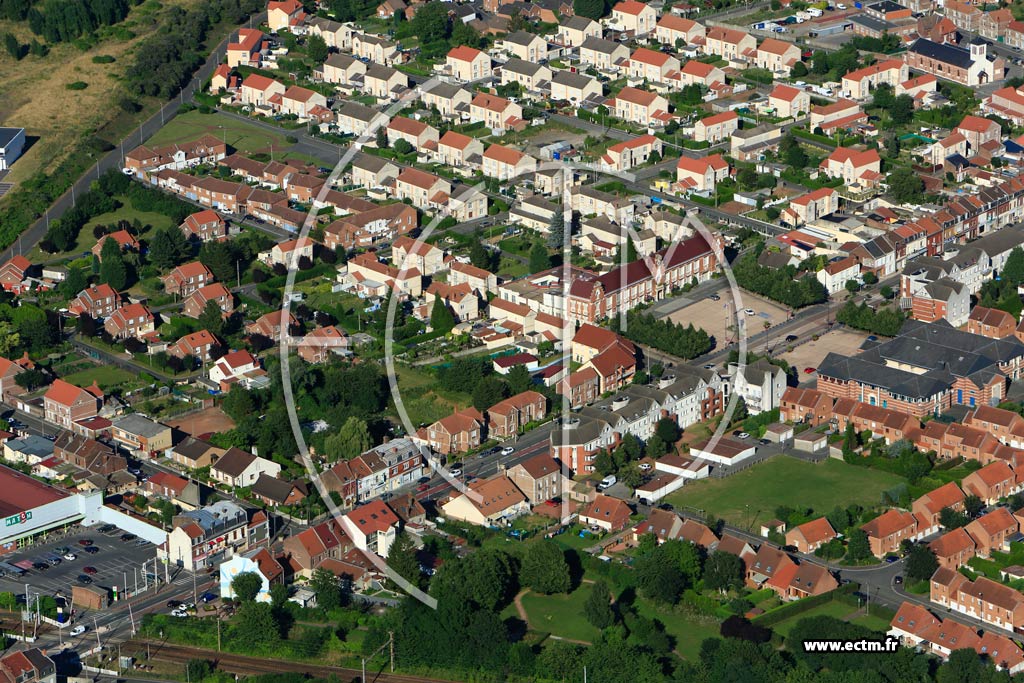 Photo arienne de Sallaumines (Quartier Place Ferrer)