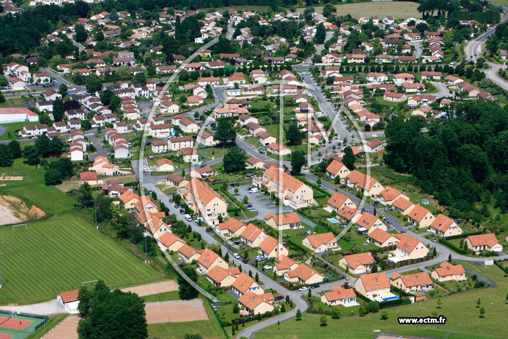 Photo arienne de Condat-sur-Vienne