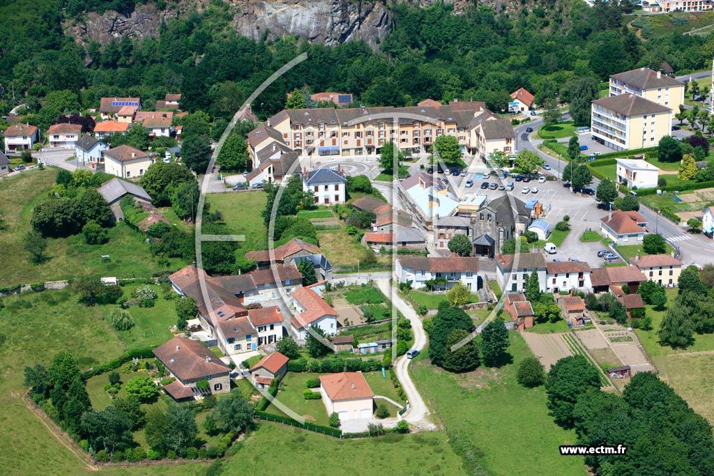 Photo arienne de Condat-sur-Vienne