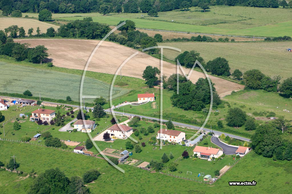 Photo arienne de Jourgnac (Puy de Banneix)