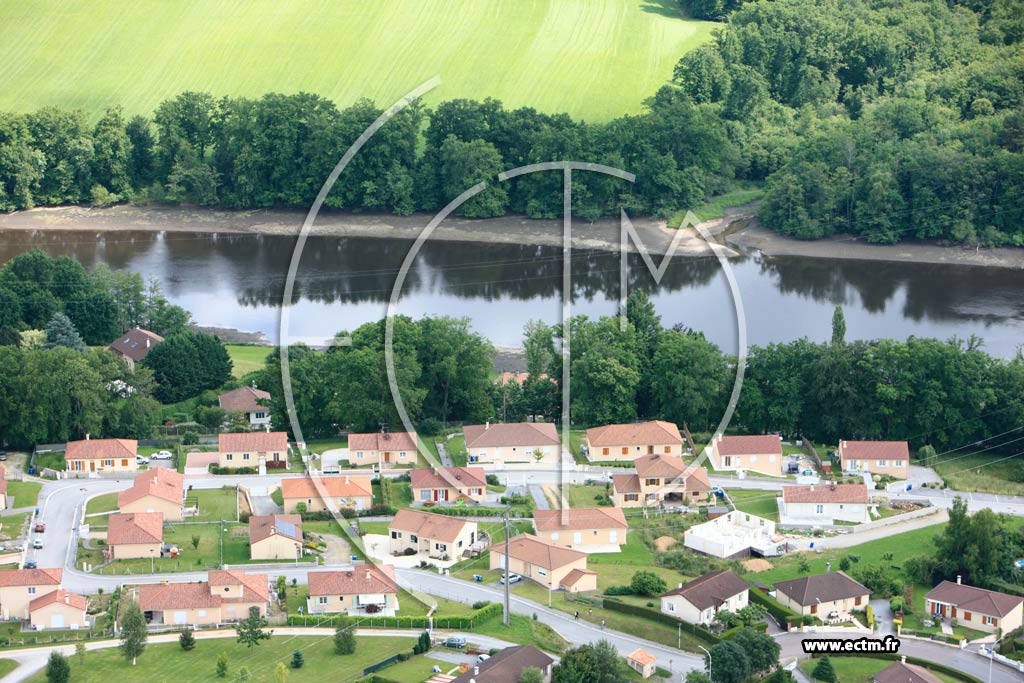 Photo arienne de Le Palais-sur-Vienne (Beau Site)