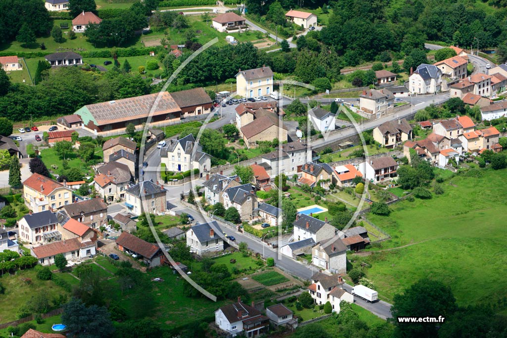 Photo arienne de Saint-Priest-Taurion