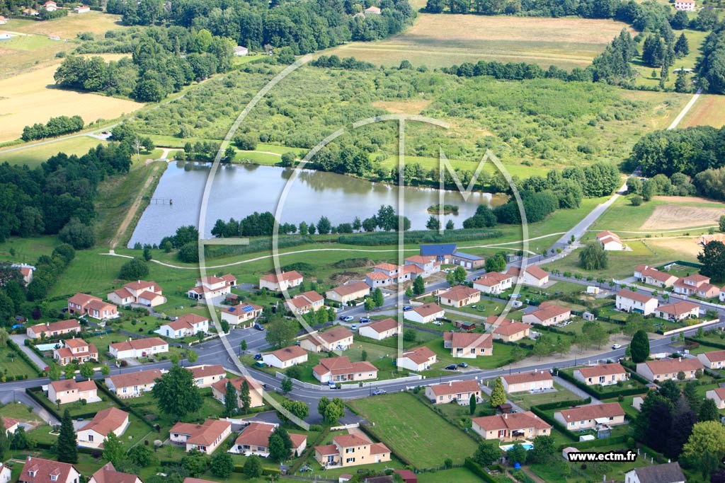 Photo arienne de Verneuil-sur-Vienne