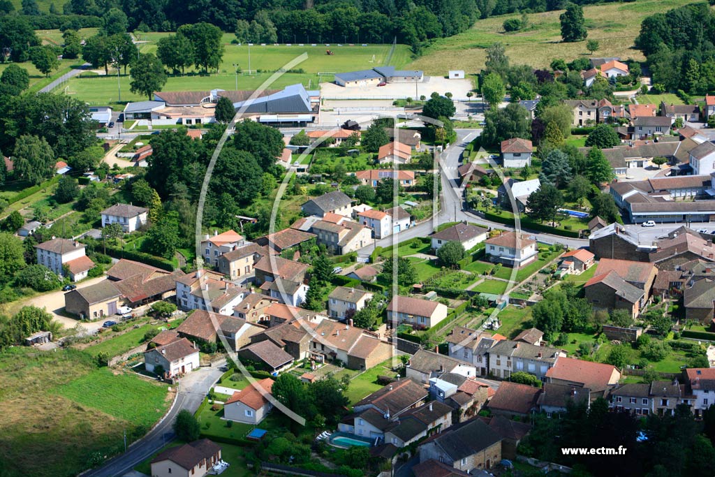 Photo arienne de Verneuil-sur-Vienne