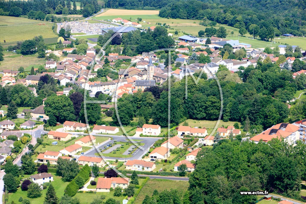 Photo arienne de Verneuil-sur-Vienne