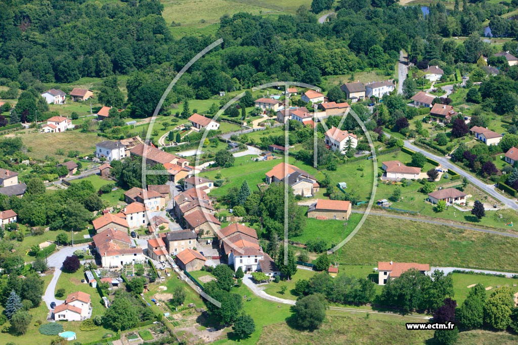 Photo arienne de Verneuil-sur-Vienne (Greignac)
