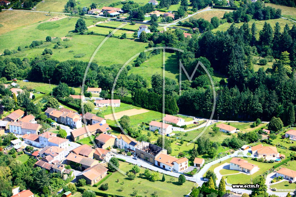 Photo arienne de Verneuil-sur-Vienne (Le Haut Flix)