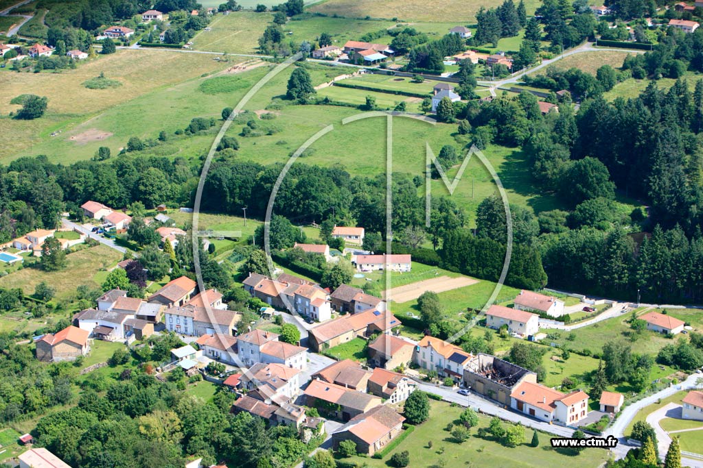 Photo arienne de Verneuil-sur-Vienne (Le Haut Flix)